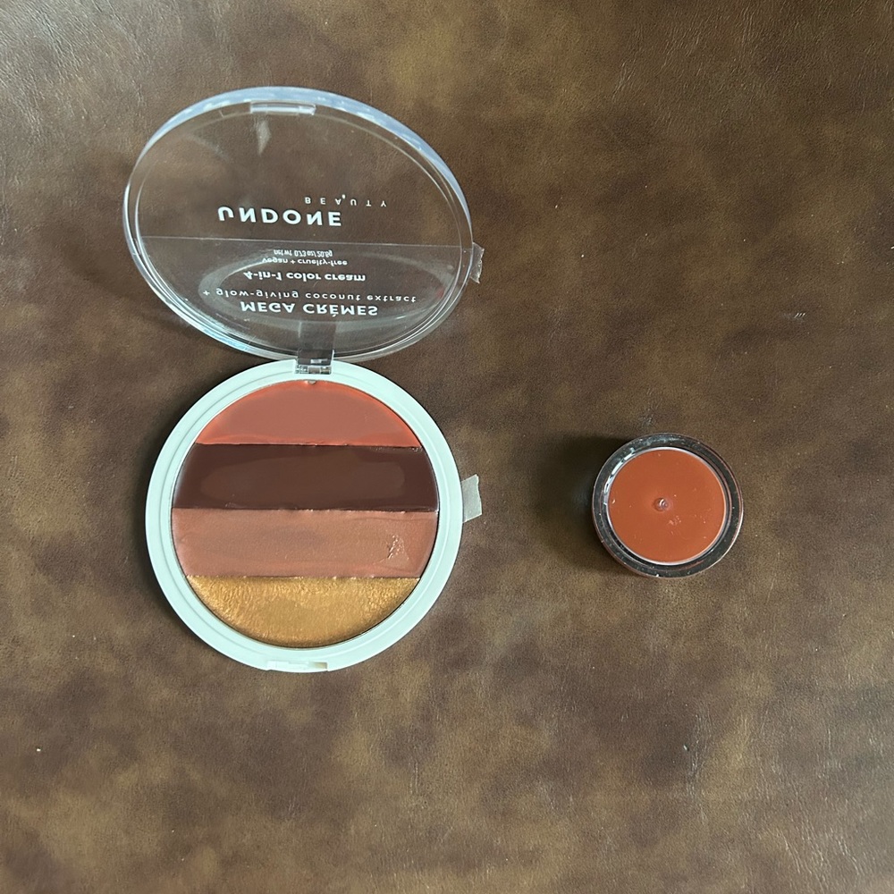 Blush bundle + FREE lipstick